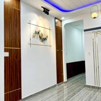 BÁN NHÀ MỚI CÓ SÂN ĐẬU Ô TÔ SAU ĐỀN THỜ PHẠM HÙNG, LONG PHƯỚC (GIÁP P4 TPVL)