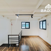 Duplex Có Gác Cao Không Đụng Đầu, Rộng Full Sàn, Full Nội Thất Cao Cấp Ngay Trung Tâm Hoàng Diệu 2