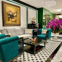 Chính Chủ Bán Gấp! Biệt Thự Rất Đẹp, View Sông Sài Gòn - Ngay Trần Não - 3 Tầng - Giá Bán 42 Tỷ