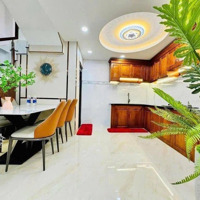 Bán Nhà Mặt Tiền Nguyễn Hiền-Q3, Gần Bệnh Viện Bình Dân. Giá Bán 4Tỷ560/95,8M2 Đang Cho Thuê 29 Triệuiệu