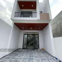 Bán Gấp Nhà 1 Trệt 1 Lầu Sân Xe Hơi Sổ Riêng Thổ Cư 100%, Gần Cổng Sau Văn Miếu Trấn Biên
