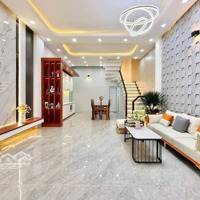 Cần Bán Gấp Nhà Phan Đình Phùng, P1, Phú Nhuận Gần Bv Đa Khoa Hoàn Mỹ Sài Gòn, Giá Bán 3Tỷ680Diện Tích82,8M2