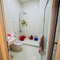 Nguyễn Trãi Quận 5 Hẻm 4M, 4 Tầng Cáchmặt Tiền20M -Diện Tíchđủ 44M2. Nhỉnh 8T