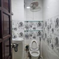 BÙI ĐÌNH TÚY (ĐANG CHO THUÊ 10 TRIỆU/Thg) - VÀI BƯỚC RA MẶT TIỀN - SỔ VUÔNG A4 -NHÀ  3 TẦNG, 4PN -  HẺM TRƯỚC NHÀ 5M, THÔNG TỨ TUNG -
