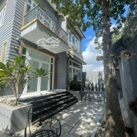 Bán Biệt Thự 4 Tầng, 200M2, 25,4 Tỷ Tại Kdc Kiến Á, Liên Phường, Q9, Hcm, Full Nội Thất.