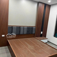 Bán Nhà Phố Trạm Long Biên Gần Phố 45M 4 Tầng Giá Bán 7.7 Tỷ