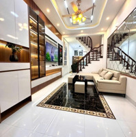 Nhà Vài Bước Chân Ra Mặt Phố - Vỉa Hè Ô Tô Tránh - Ngủ Ngày Đêm -Diện Tích42M - 4,5T -Mt4 - 9,4 Tỷ