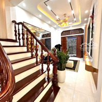 Nhà Vài Bước Chân Ra Mặt Phố - Vỉa Hè Ô Tô Tránh - Ngủ Ngày Đêm -Diện Tích42M - 4,5T -Mt4 - 9,4 Tỷ