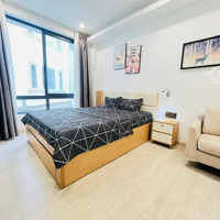 Cho Thuê Phòng Studio Cửa Sổ Lớn Ngay Trung Tâm Quận 1
