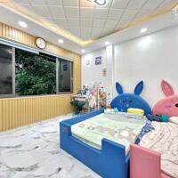 Bán nhà mặt tiền cầm bá thước giá giảm còn 8 tỷ 9