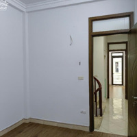 Bán Nhà Kim Giang Nhà Riêng Cao Cấp, Ô Tô Đỗ Gần, 10M Ra Phố 44M X 5 Tầng, Giá Bán 9.8 Tỷ