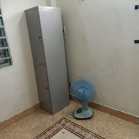 Cho Thuê Phòng Trọ Tại 135/14 Đường Thành Thái, Q10, 2,5 Triệu, 16M2 Siêu Hot