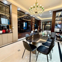 Đẹp Đẳng Cấp-Lô Góc 3Thoáng-Mặt Tiền Khủng-Thang Máy Nhập-Oto Đồ Cửa- Full Nội Thất Sịn-Phân Lô-L
