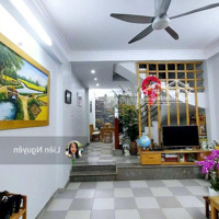 Bán Nhà Lý Thường Kiệt, 45M2, 5 Tầng, Mặt Tiền 4M, 14.9 Tỷ, Kinh Doanh Đỉnh