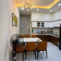 Cho Thuê Nhà Nguyên Căn 1 Trệt 2 Lầu ( Đối Diện Vạn Phúc City)