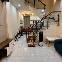 Cho Thuê Nhà Nguyên Căn 1 Trệt 2 Lầu ( Đối Diện Vạn Phúc City)