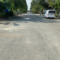 Chủ Cần Bán Gấp Nền Biệt Thự 220M View Sông Cách Cổng Chào Bình Dương 1Km Giá Chỉ 40 Triệu/M