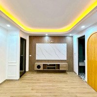 Siêuphẩm Nhà Ngõ 281 Trường Chinh.diện Tích31M2 . 7 Tầng. 4.7 M Mặttiền. 9.7 Tỷ Đống Đa. Siêu Hiếm.