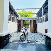 Bán Nhà Trệt Lầu Đường Nhựa Kinh Doanh Tốt Gần Ngã Tư Chiêu Liêu, Dĩ An