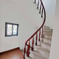 Nhà Đẹp Gần Đường Ô Tô, Vĩnh Hưng, Hoàng Mai 30m, 5 tầng, mt 3.5m, giá 6.5 tỷ.