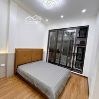 Nhà Đẹp Nguyễn Trãi! Phân Lô Ô Tô, Gara Ô Tô, Thang Máy, Kinh Doanh, 40M2 X 5 Tầng Chỉ Hơn 10 Tỷ