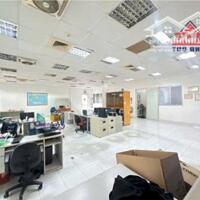 Cho thuê nhà xưởng 1ha góc 2 mặt tiền Khu Công Nghiệp Bình Dương, giá thuê 900tr/tháng.
