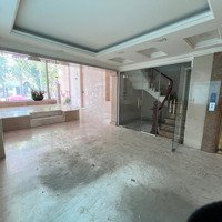 Cho Thuê Nhà 224A Võ Văn Tần Quận 3. Tuyến Đường 2 Chiều Lề Để Xe Rộng Đậu Xe Hơi.