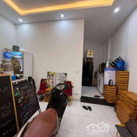 Bán Nhà Ngõ 68 Triều Khúc 36M2, 3 Tầng, 2 Thoáng, Giá Bán 5,7 Tỷ, Ô Tô Cách Nhà 20M, Ngõ 3 Gác