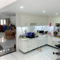 Dt Khủng Cn 71M2- Dtsd 93M2- Vuông Vức- Ko Lỗi-2 Tầng Tt Phú Nhuận Sát Q1 - Sát Hxt - Chỉ 7 Tỷ4