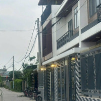 Nhà Rẻ Nhất Phú Hoà. Nhanh Tay Còn Kịp Khách Ơi!
1 Trệt 1 Lầu. Mới 100%
- Diện Tích: 78M2(8X10) Thổ Cư 60M2