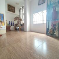 VIP khu Phan Xích Long – 4 Tầng – Dòng tiền 240tr/năm – giá 4.7 tỷ