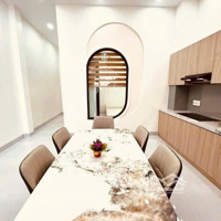 Gia Đình Cần Bán Căn Nhà Lầu Mới Keng Ngay Cuối Đ. Đồng Khởi. Trả Góp Với 700 Triệu