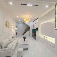 Bán Nhà Quan Nhân, 35M², Gần Ô Tô, Sát Phố, Nhà Thoáng Ở Sướng, Giá Chỉ 6.35 Tỷ