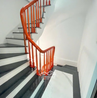 Bán Nhà Riêng 3 Phòng Ngủ+ 4 Vệ Sinh Tiền Phong, Mê Linh, Hà Nội Chỉ Với Giá Cực Chất 3,6 Tỷ