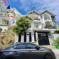 Khuôn Đất Biệt Thự Trần Não Quận 2 - 200M2 - Ven Sông Sg - Đối Diện Công Viên - Khu Compoud