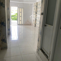 14 Phòng 14 Wc, Nhà Khu Cư Xá Bắc Hải, Gần Bãi Xe, Cho Làm Căn Hộ Dịch Vụ.