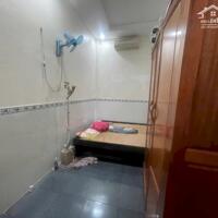 Bán nhà 1 sẹc Tô Ký Trung Chánh, DTx 70 m2 .Giá chỉ  3.3 tỷ (TL)