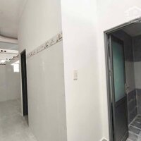 NHÀ MỚI 1 TRỆT 1 LẦU GẦN VÒNG XOAY SỐ 2 KHU MINH LINH PHƯỜNG 5 VĨNH LONG