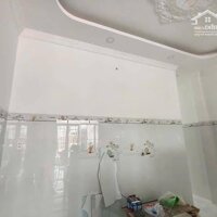 NHÀ MỚI 1 TRỆT 1 LẦU GẦN VÒNG XOAY SỐ 2 KHU MINH LINH PHƯỜNG 5 VĨNH LONG