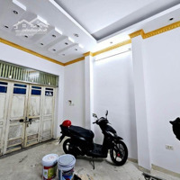 Bán Nhà Cũ Lô Góc - 399 Âu Cơ - 122M2 X 2T Xmặt Tiền6M - 2 Oto Tránh - Vài Bước Ra Hồ