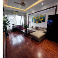Nhà Đẹp Cuối Trịnh Văn Bô, 45M,4 Tầng, 5.5 Tỷ.