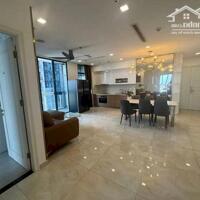 BDS HVL Cho thuê căn hộ 3 phòng ngủ full nội thất, Toà Aqua 1 Vinhomes Golden River, view Thảo cầm viên , căn góc 2 ban công rất thoáng mát.