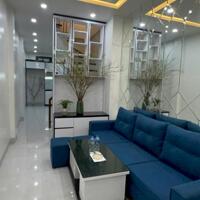 Bán nhà Nguyễn Lương Bằng trước nhà thoáng dân xây nhà đẹp ở luôn 2 thoáng 31m giá 6.8  tỷ ( có TL ).