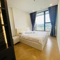 Cho Thuê Căn Hộ 2 Phòng Ngủ Có Sân Vườn Tại Lumiere Riverside