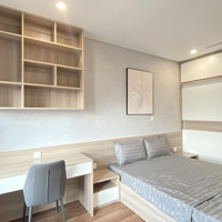 Cho Thuê Căn Góc Đẹp Thoáng Căn Hộ 3 Phòng Ngủ 2 Vệ Sinh 98M2 Tại Rose Town, Chỉ 13 Triệu, Hoàng Mai, Hà Nội