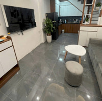 Bán nhà thổ cư Hoàng Mai, sổ hồng riêng, vị trí đẹp, 20m2, 5 tầng, hơn 4 tỷ