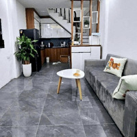 Bán nhà thổ cư Hoàng Mai, sổ hồng riêng, vị trí đẹp, 20m2, 5 tầng, hơn 4 tỷ