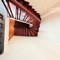 Chính Chủ Bán Giảm Giá Nhà Phố Nguyễn Ngọc Vũ Ô Tô Đỗ Cửa 60M X 5 Tầng, Mặt Tiền 4M, 16 Tỷ 2.