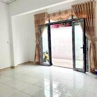 bán nhà 52m2 , trung tâm thành phố gần đại lộ đồng khởi , có số nhà tp bến tre