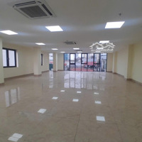 Văn Phòng Khu Vực Ngoại Giao Đoàn - Lạc Long Quân - Võ Chí Công -Diện Tích50M2 Giá 9 Triêu/Tháng
